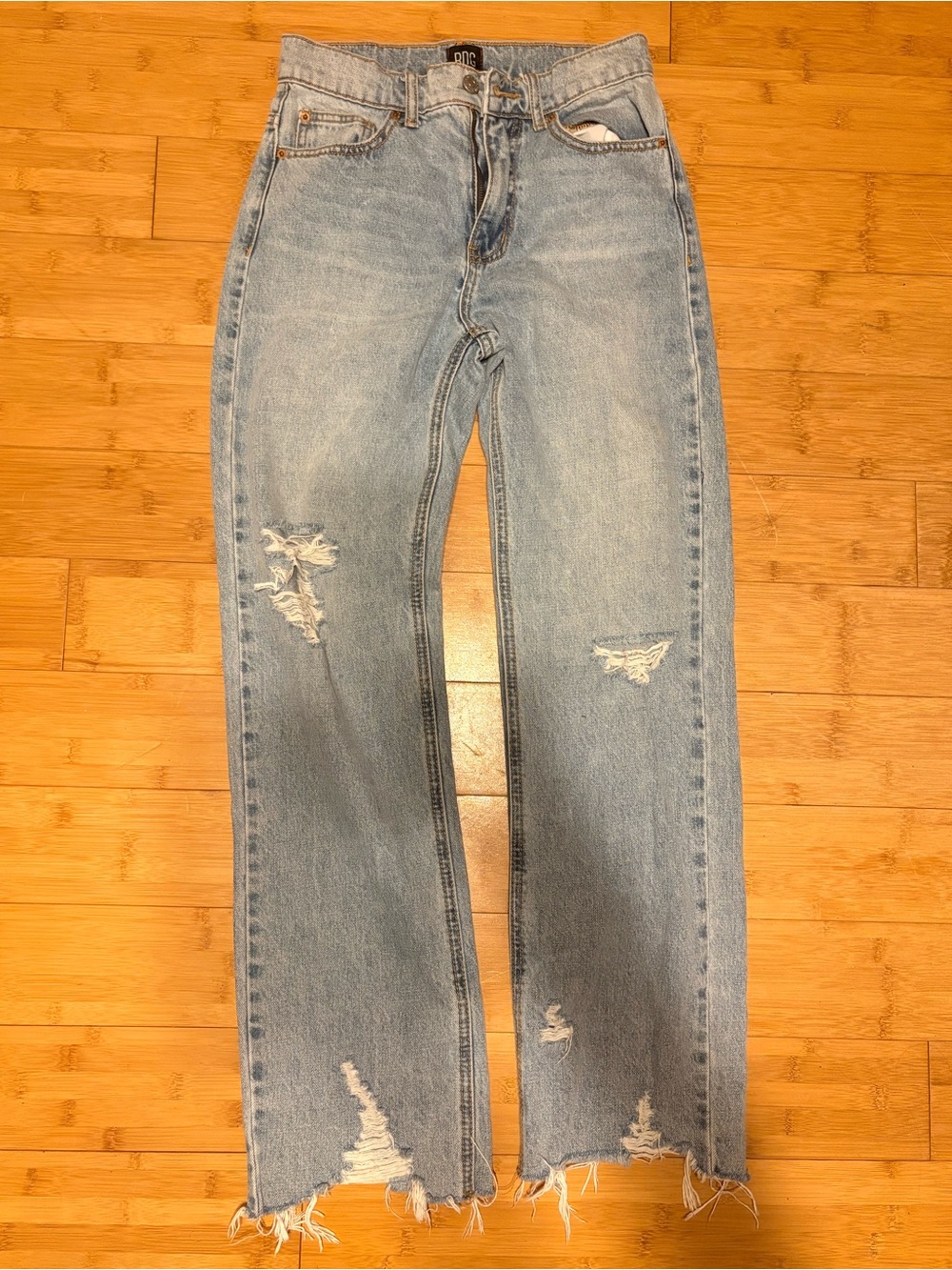 BDG Light Blue Distressed Straight Jeans sz 25